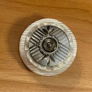 Round Mother-of-Pearl Decorative Brooch - White and Silver